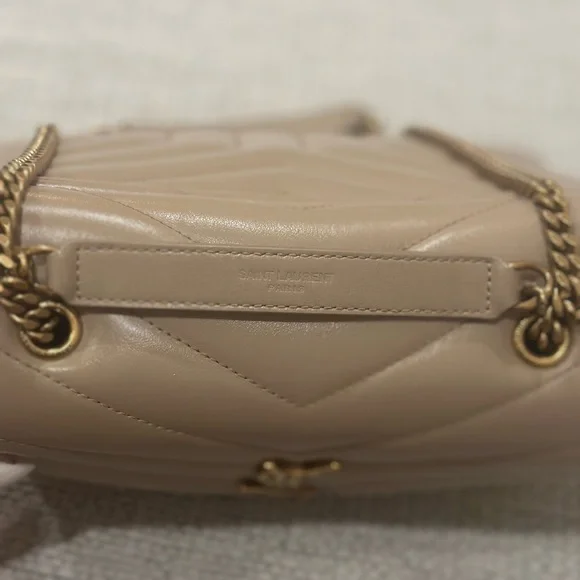Yves Saint Laurent Tan Toy LouLou Bag - Picture 3 of 11